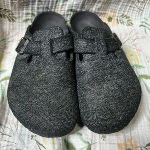 Birkenstock Boston Charcoal Gray Wool Felt Clogs